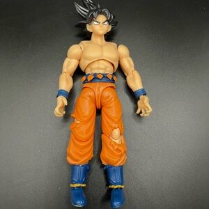 Dragon Ball Z Super Dragon Stars Ultra Instinct Goku